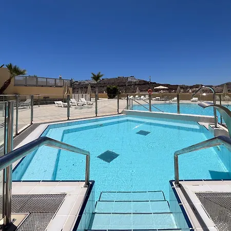 3br Valley Dreamhouse -solarium Terrace Aircon & Parking