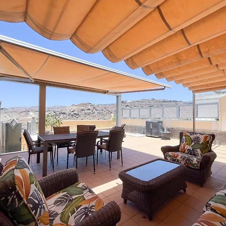 3br Valley Dreamhouse -solarium Terrace Aircon & Parking *