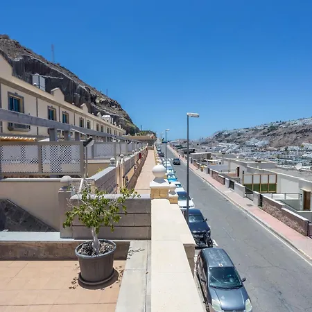 3br Valley Dreamhouse -solarium Terrace Aircon & Parking